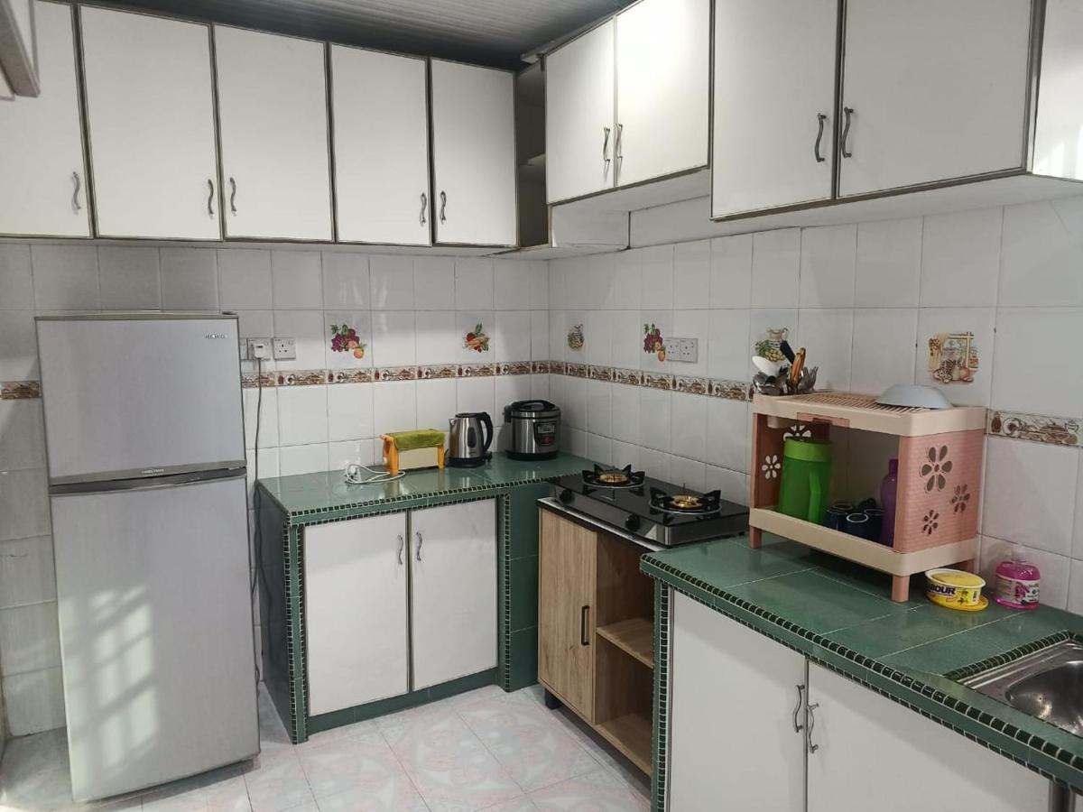 Naurah Homestay Sungai Petani Exterior foto