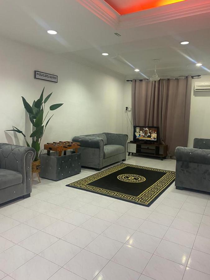 Naurah Homestay Sungai Petani Exterior foto